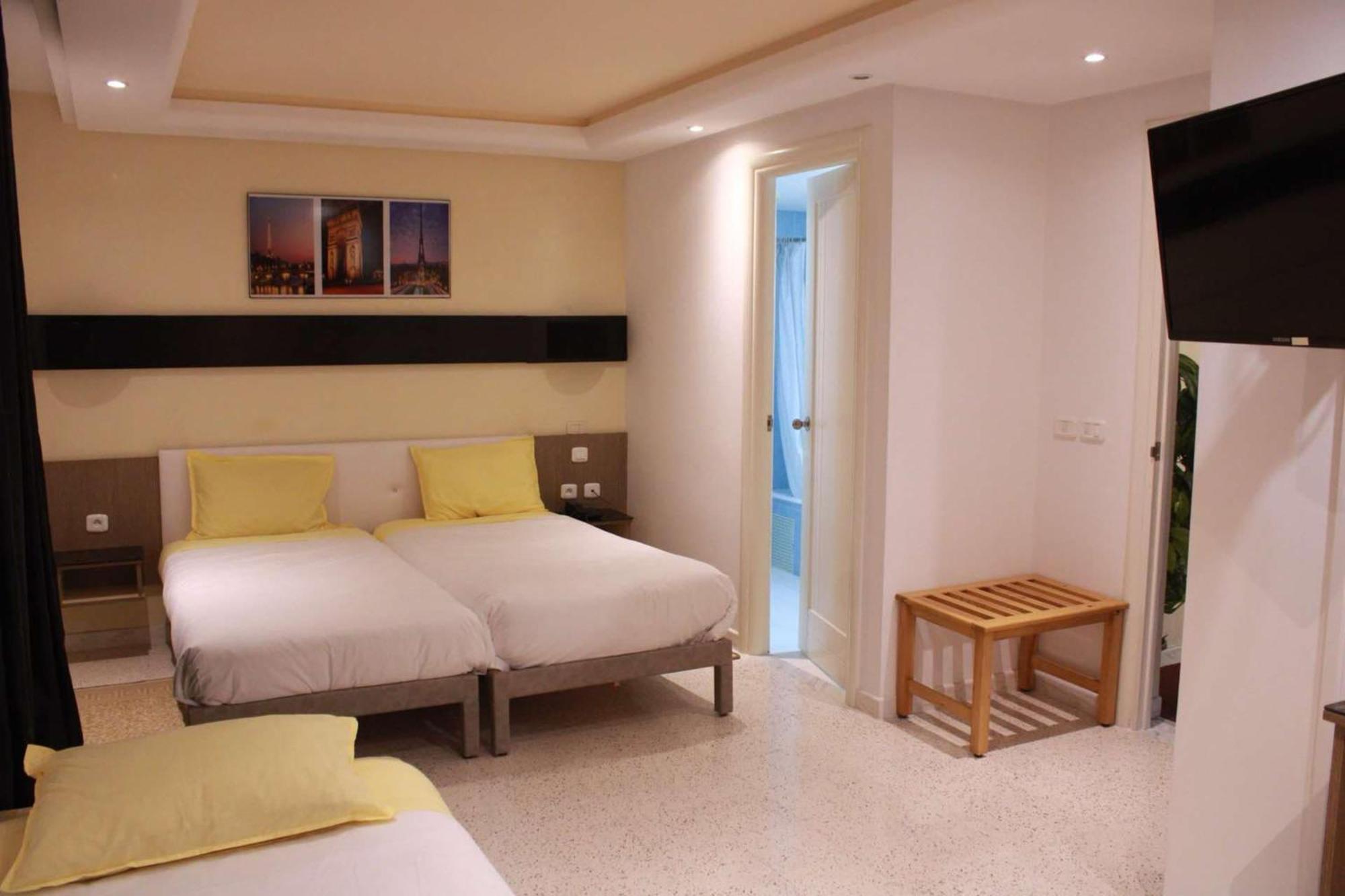 Le Parisien Tunis Hotel Екстериор снимка