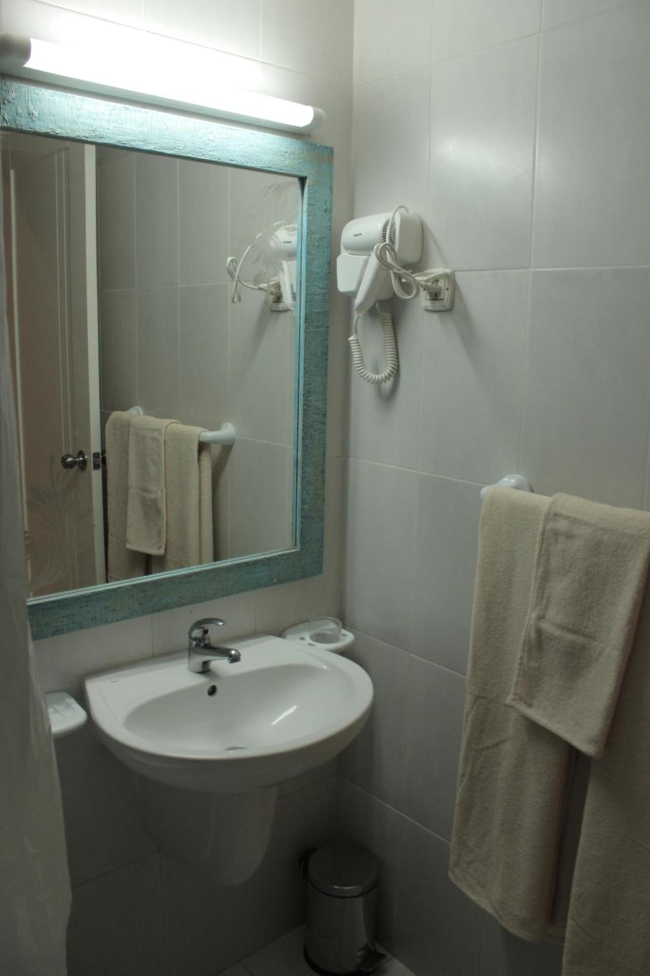 Le Parisien Tunis Hotel Екстериор снимка